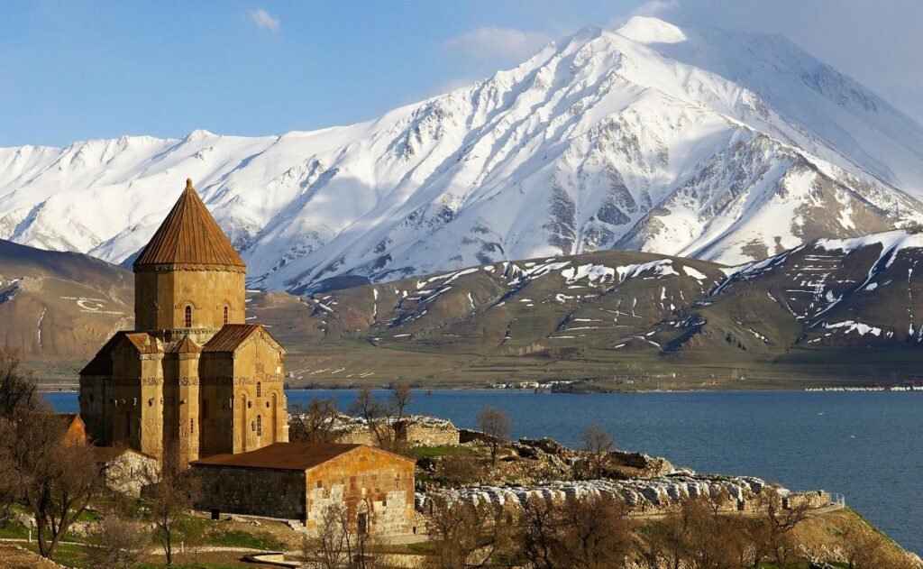 Ishak Pasha Palace